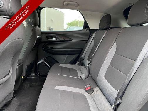 Summit White 2022 Chevrolet Trailblazer LT