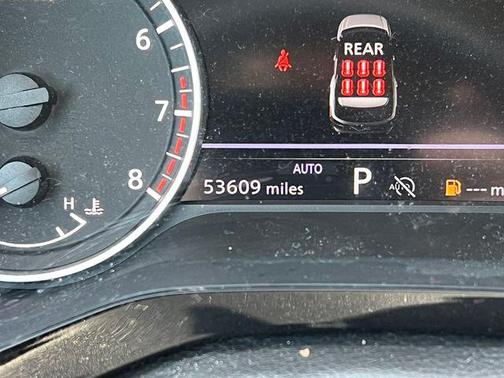 2024 Nissan Pathfinder SV 4WD