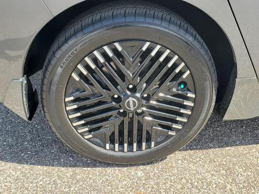 2024 Nissan Leaf SV PLUS