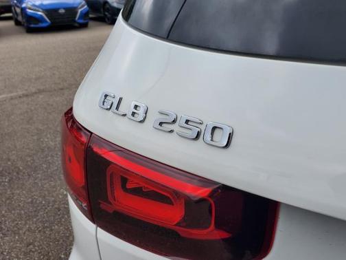 2023 Mercedes-Benz GLB 250 4MATIC