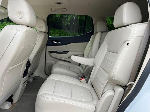 Summit White 2023 GMC Acadia Denali