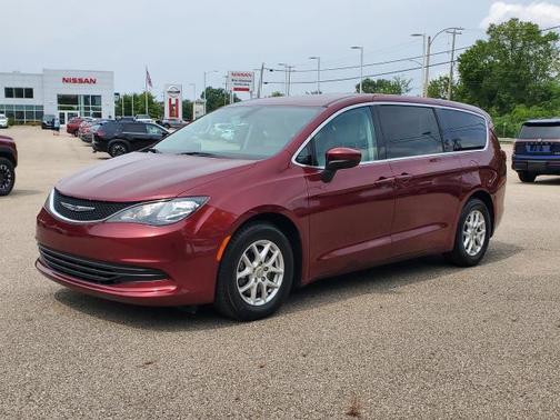 2017 Chrysler Pacifica Touring