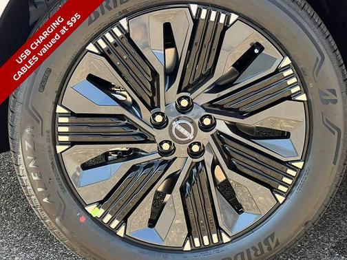 Everest White Pearl Tricoat 2026 Nissan Murano Platinum
