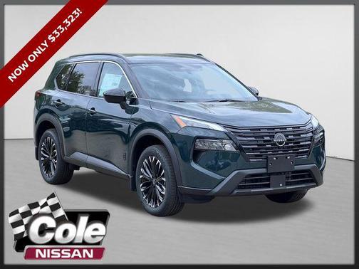Obsidian Green 2026 Nissan Rogue Dark Armor