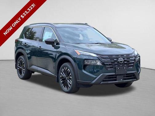 Obsidian Green 2026 Nissan Rogue Dark Armor