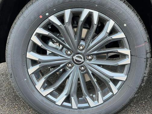 Scarlet Ember Tintcoat 2026 Nissan Rogue Platinum