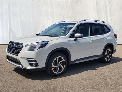 2023 Subaru Forester Touring