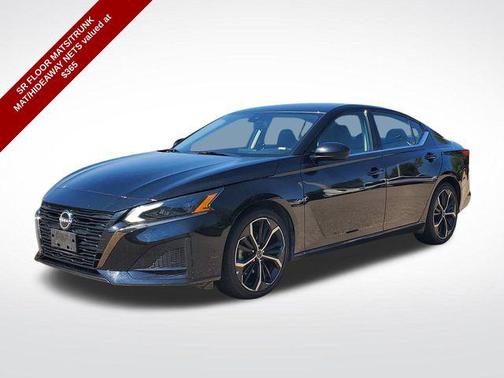 2023 Nissan Altima SR FWD