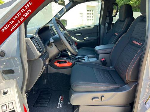 Boulder Gray Pearl 2024 Nissan Frontier PRO-4X