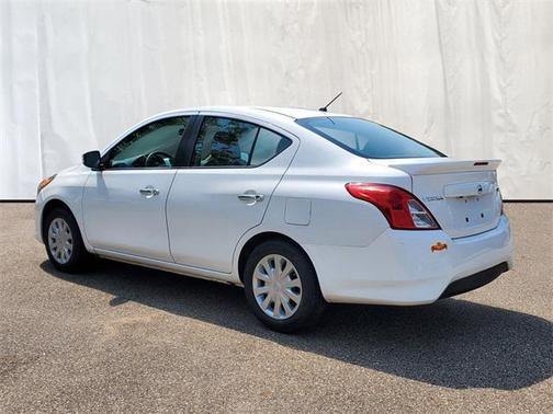 2019 Nissan Versa 1.6 SV