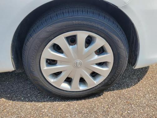 2019 Nissan Versa 1.6 SV