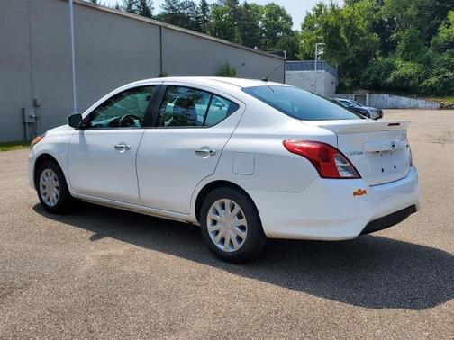 2019 Nissan Versa 1.6 SV