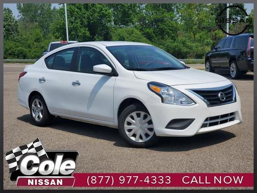 2019 Nissan Versa 1.6 SV