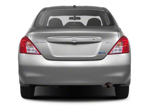 Brilliant Silver Metallic 2013 Nissan Versa 1.6 S