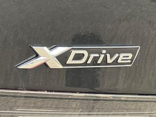Jet Black 2025 BMW 330 xDrive