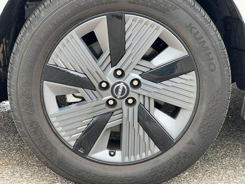 Everest White Pearl Tricoat 2025 Nissan Murano SL