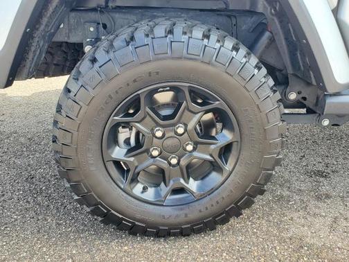2023 Jeep Gladiator Willys 4x4