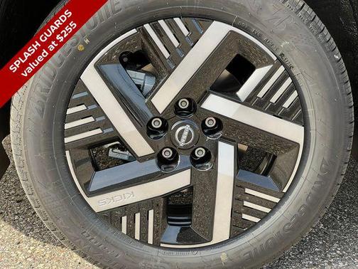 Super Black 2026 Nissan Kicks SV