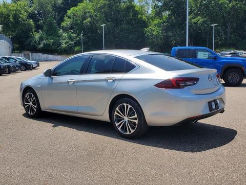 2019 Buick Regal Sportback FWD Preferred II