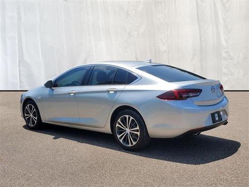 2019 Buick Regal Sportback FWD Preferred II