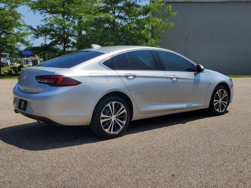 2019 Buick Regal Sportback FWD Preferred II