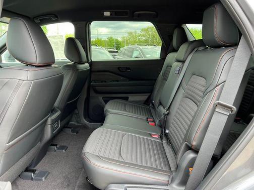 Gun Metallic 2026 Nissan Pathfinder Rock Creek