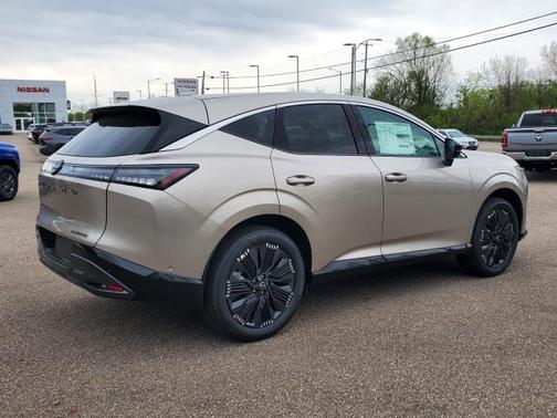2025 Nissan Murano Platinum