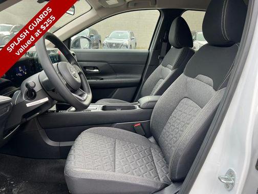 Fresh Powder 2026 Nissan Kicks SV