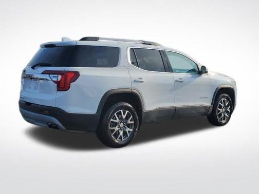 2023 GMC Acadia FWD SLT