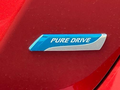 Cayenne Red Metallic 2014 Nissan Altima 2.5 S