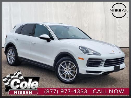 2023 Porsche Cayenne Platinum Edition