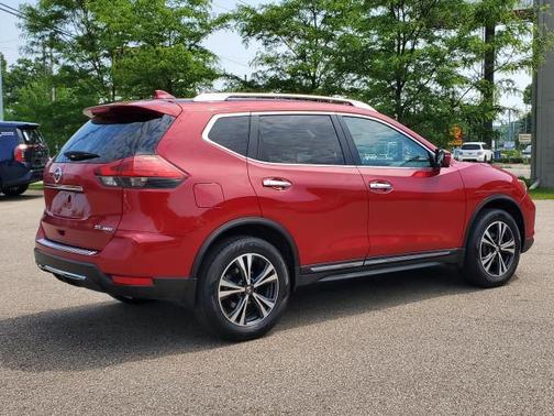 2017 Nissan Rogue SL