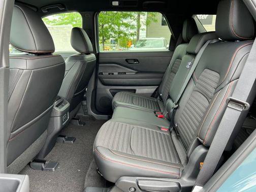 Baltic Teal 2026 Nissan Pathfinder Rock Creek
