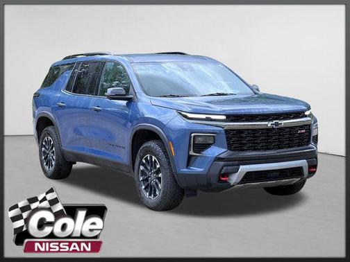 Lakeshore Blue Metallic 2024 Chevrolet Traverse AWD Z71
