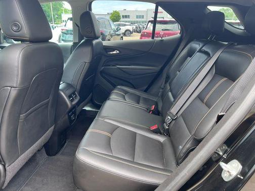 Mosaic Black Metallic 2022 Chevrolet Equinox Premier w/1LZ
