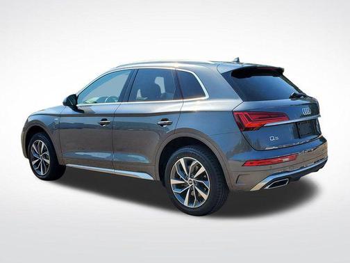 2023 Audi Q5 45 S line Premium Plus