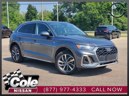 2023 Audi Q5 45 S line Premium Plus
