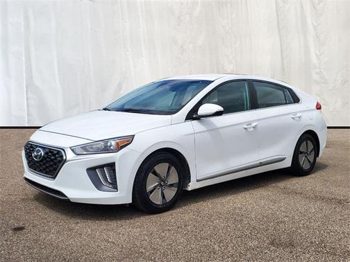 2021 Hyundai IONIQ Hybrid SE