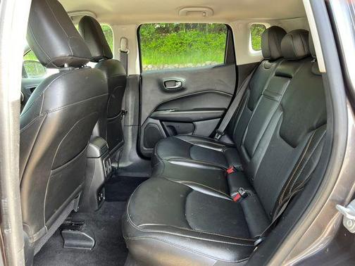 Granite Crystal Metallic Clearcoat 2020 Jeep Compass Limited