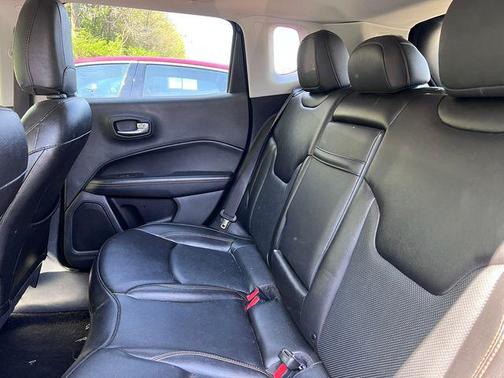 Granite Crystal Metallic Clearcoat 2020 Jeep Compass Limited