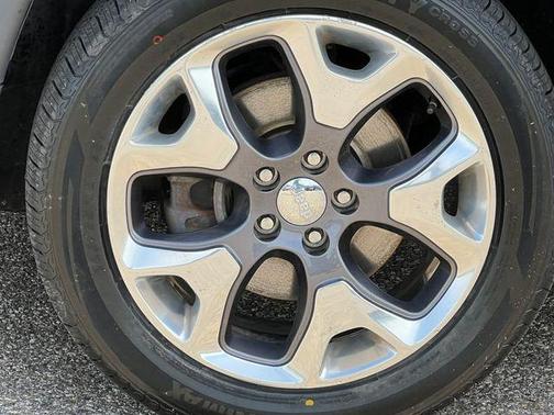 Granite Crystal Metallic Clearcoat 2020 Jeep Compass Limited