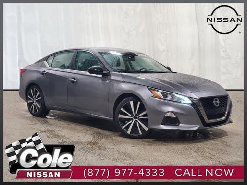 2020 Nissan Altima SR FWD