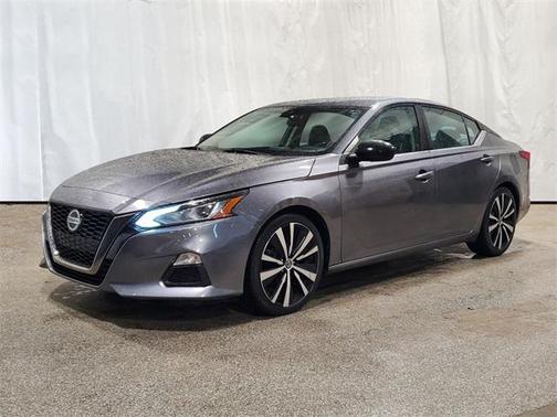 2020 Nissan Altima SR FWD