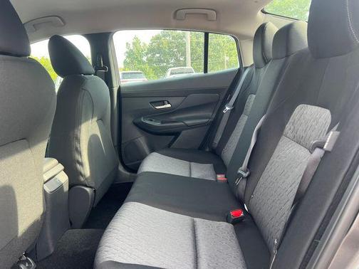 Gun Metallic 2027 Nissan Sentra SV