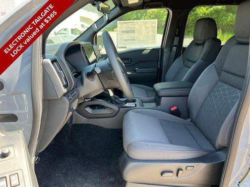 Boulder Gray Pearl 2026 Nissan Frontier SV