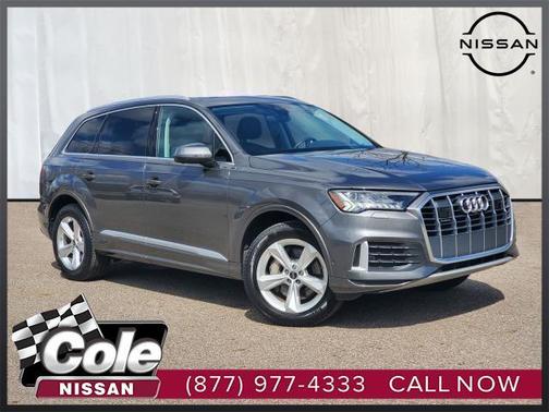 2024 Audi Q7 45 Premium Plus
