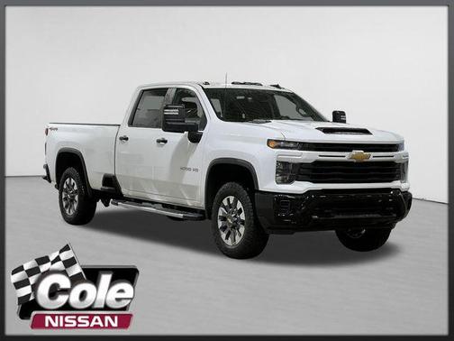 2024 Chevrolet Silverado 2500 Custom