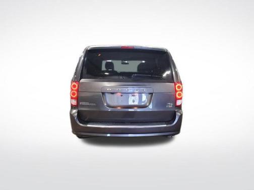 2016 Dodge Grand Caravan R/T