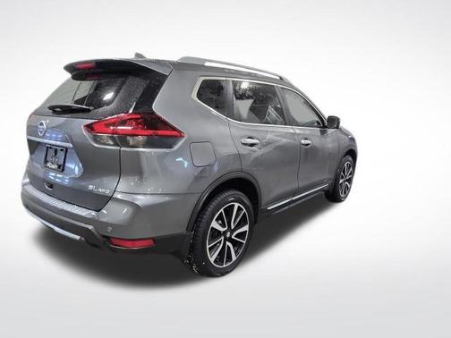 2020 Nissan Rogue SL