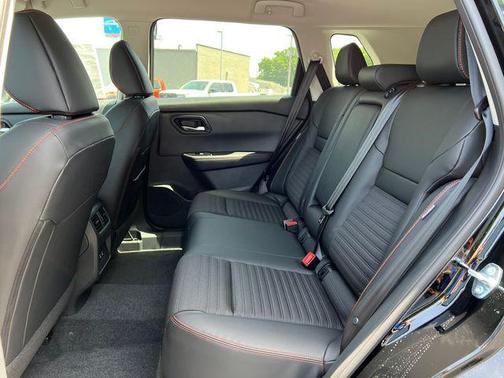 Super Black 2026 Nissan Rogue Rock Creek